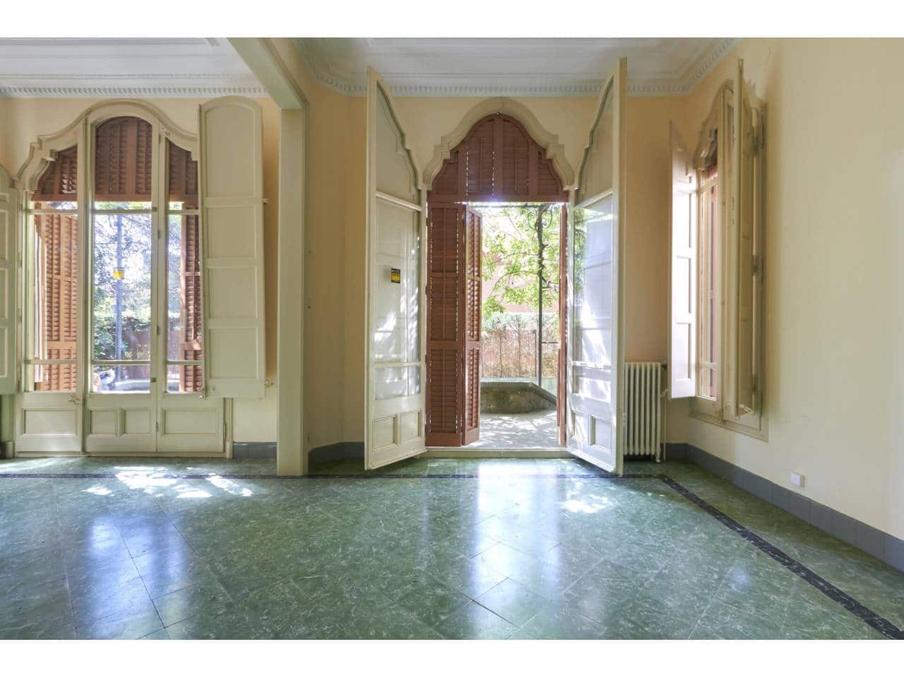 8 soveværelse Villa til salg i Cardedeu - € 993.000 (Ref: 8900719)