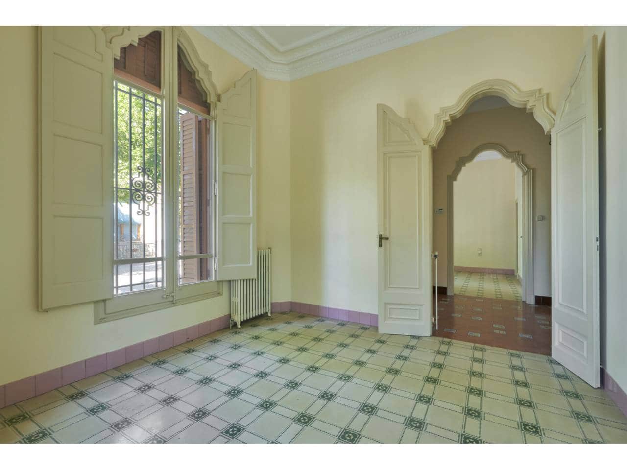 8 soveværelse Villa til salg i Cardedeu - € 993.000 (Ref: 8900719)