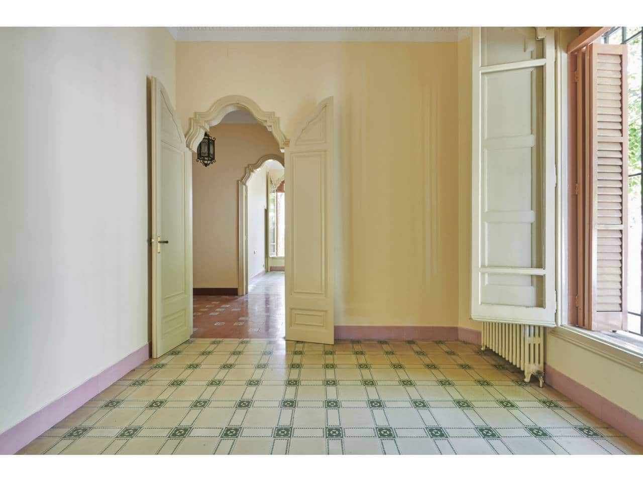 8 soveværelse Villa til salg i Cardedeu - € 993.000 (Ref: 8900719)