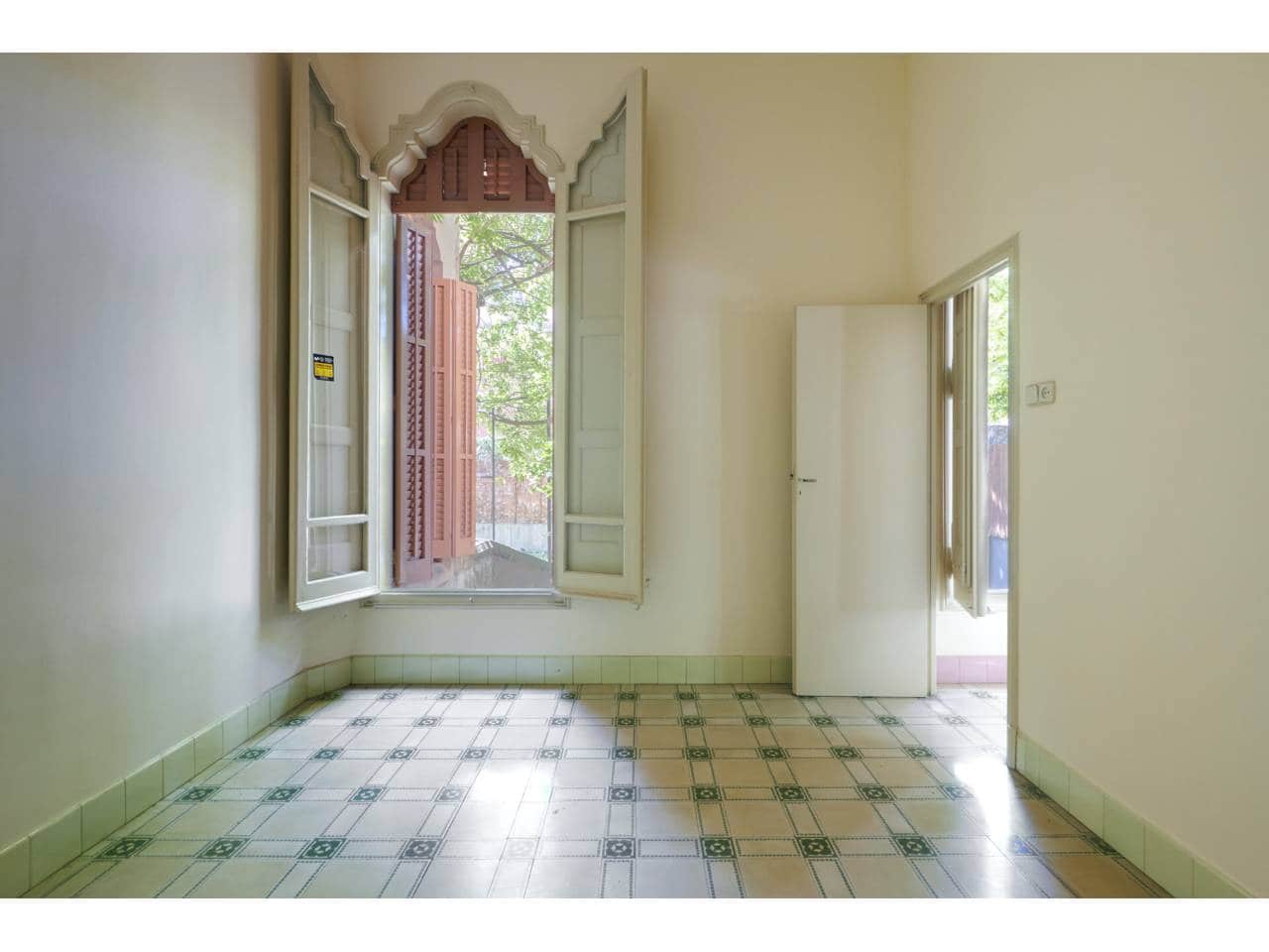 8 soveværelse Villa til salg i Cardedeu - € 993.000 (Ref: 8900719)