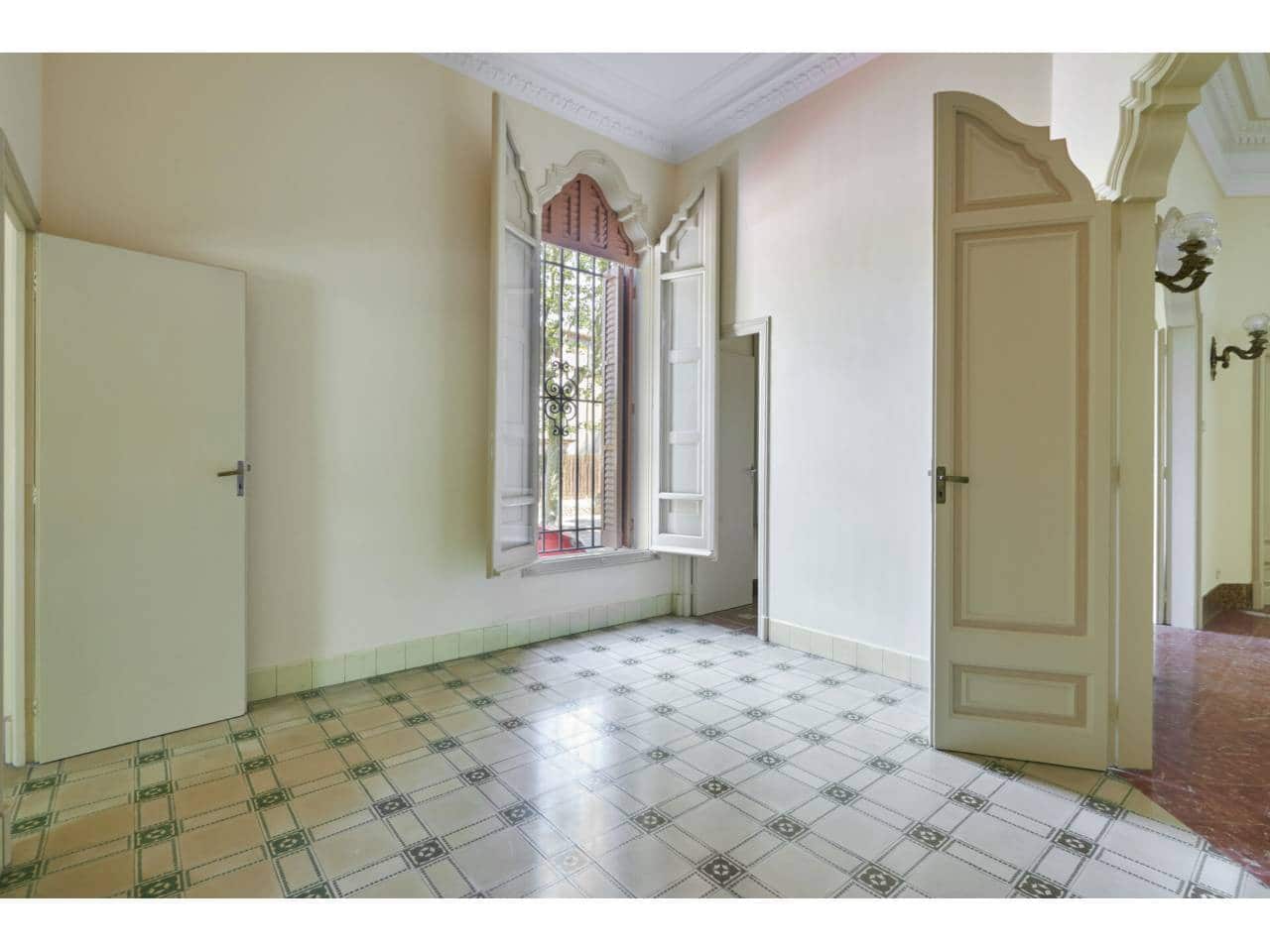 8 soveværelse Villa til salg i Cardedeu - € 993.000 (Ref: 8900719)