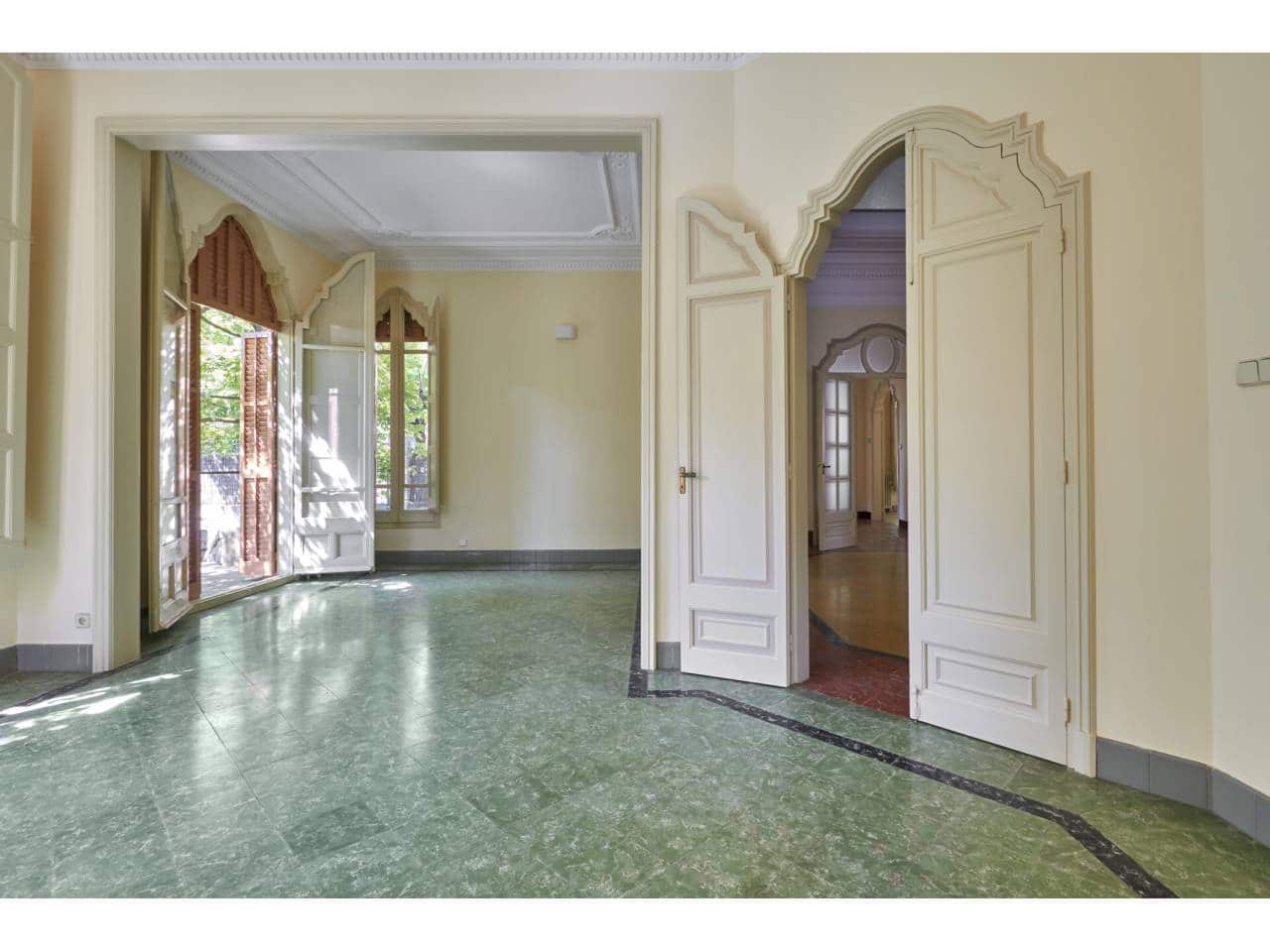 8 soveværelse Villa til salg i Cardedeu - € 993.000 (Ref: 8900719)