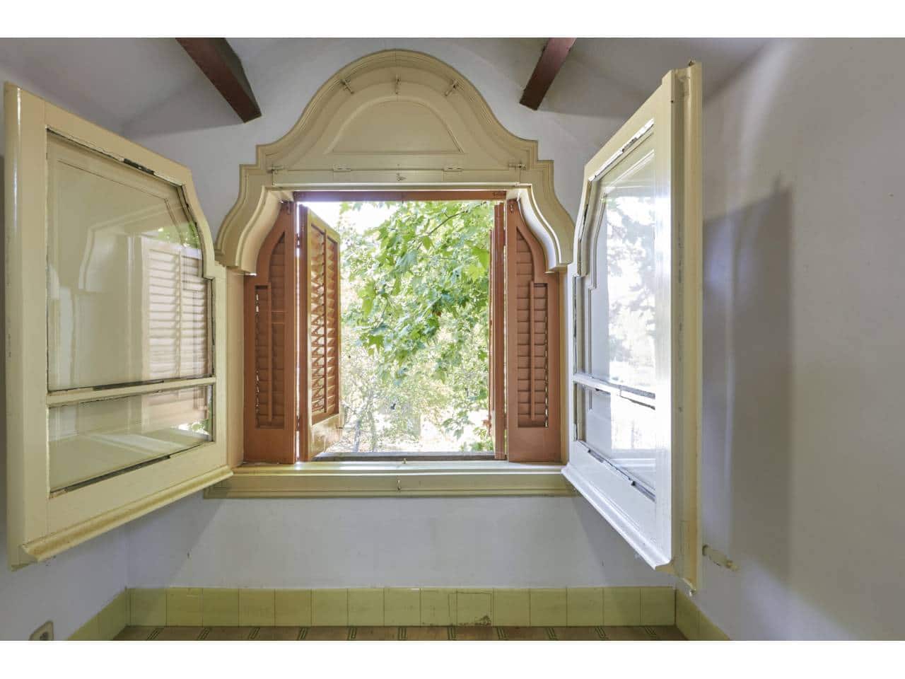 8 soveværelse Villa til salg i Cardedeu - € 993.000 (Ref: 8900719)