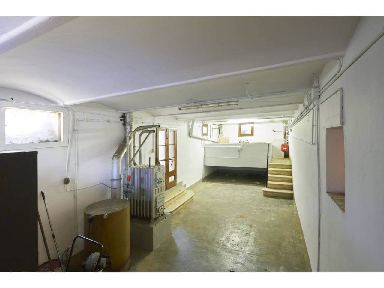 8 soveværelse Villa til salg i Cardedeu - € 993.000 (Ref: 8900719)