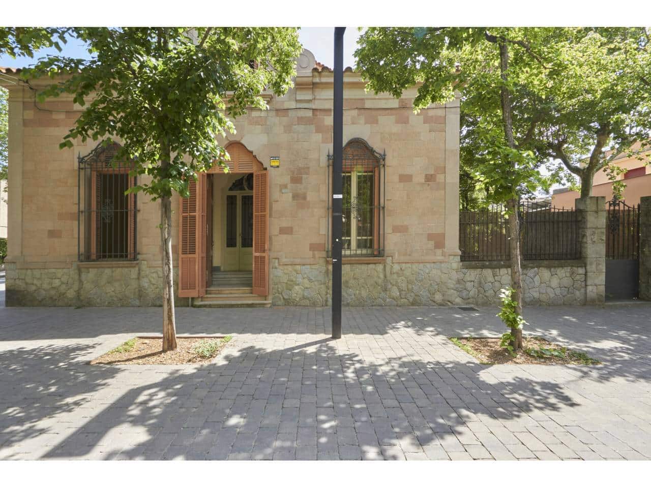 8 soveværelse Villa til salg i Cardedeu - € 993.000 (Ref: 8900719)