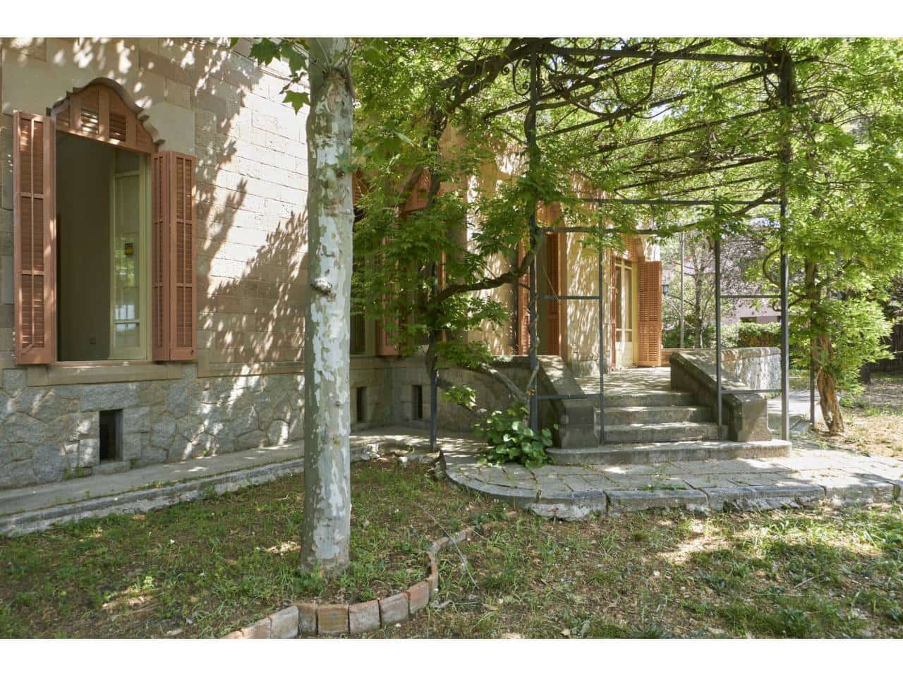 8 soveværelse Villa til salg i Cardedeu - € 993.000 (Ref: 8900719)