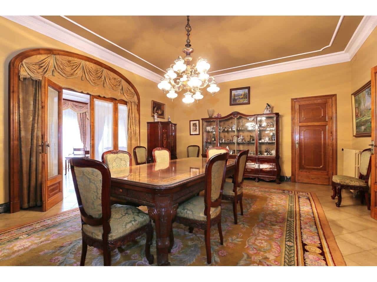 12 sypialnia Willa na sprzedaż w Matadepera z basenem garażem - 1 850 000 € (Ref: 8900738)