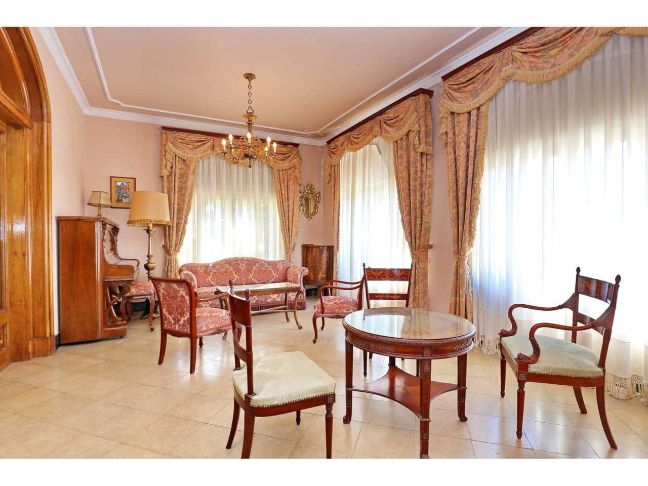 12 sypialnia Willa na sprzedaż w Matadepera z basenem garażem - 1 850 000 € (Ref: 8900738)