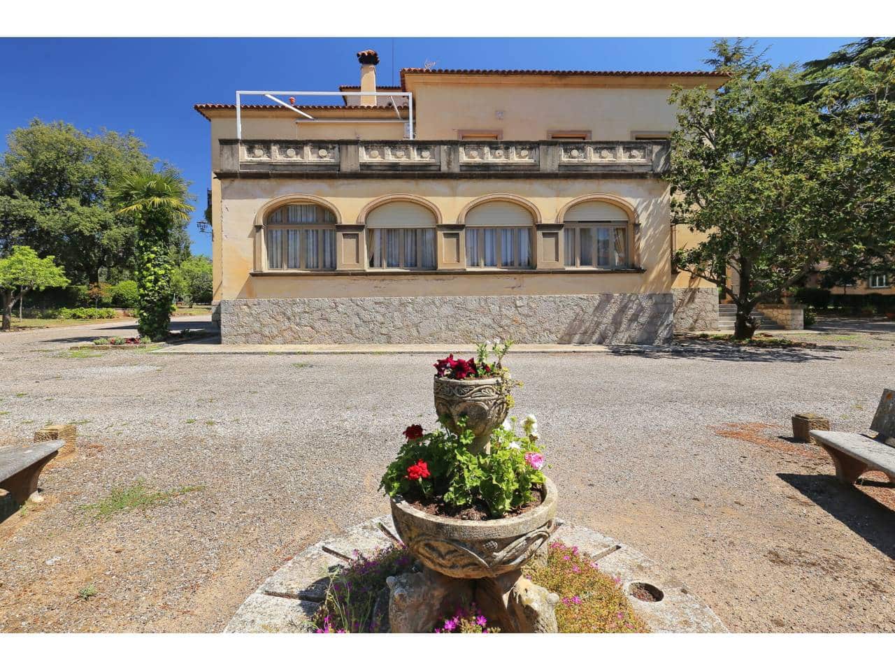 12 sypialnia Willa na sprzedaż w Matadepera z basenem garażem - 1 850 000 € (Ref: 8900738)