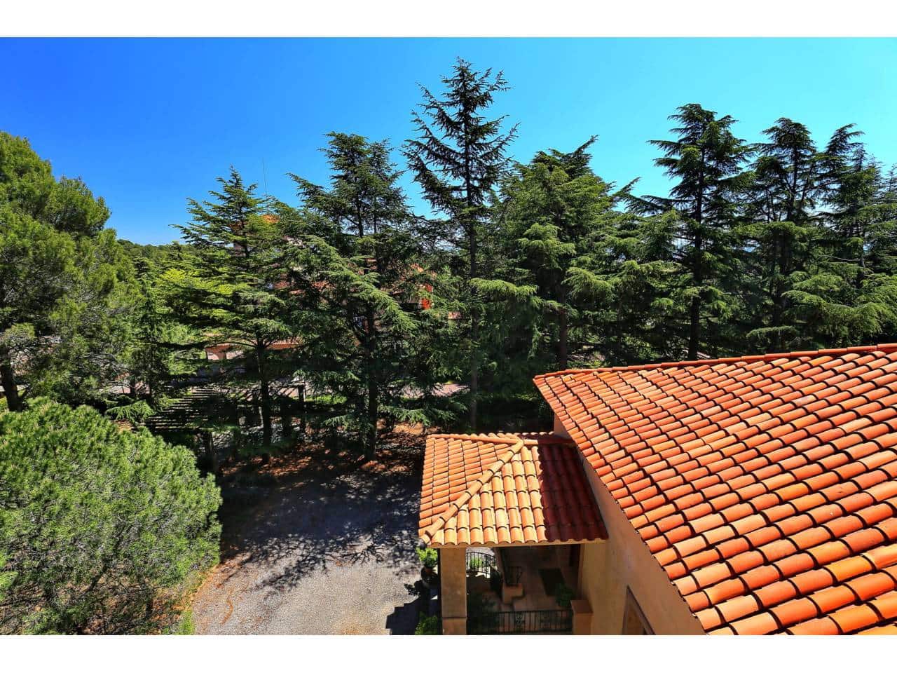 12 sypialnia Willa na sprzedaż w Matadepera z basenem garażem - 1 850 000 € (Ref: 8900738)