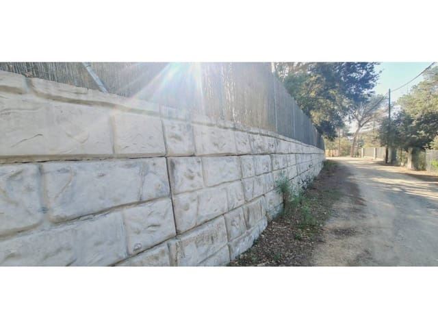 Tomt till salu i Badalona - 150 000 € (Ref: 8900746)