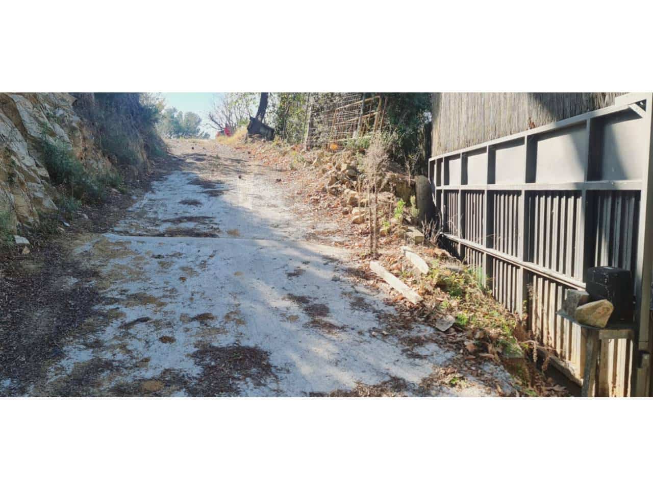 Działka budowlana na sprzedaż w Badalona - 150 000 € (Ref: 8900746)