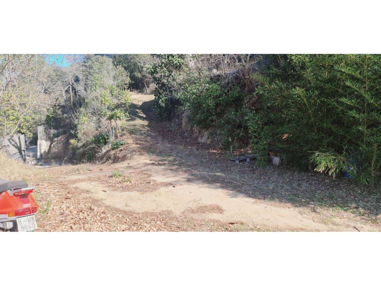 Działka budowlana na sprzedaż w Badalona - 150 000 € (Ref: 8900746)