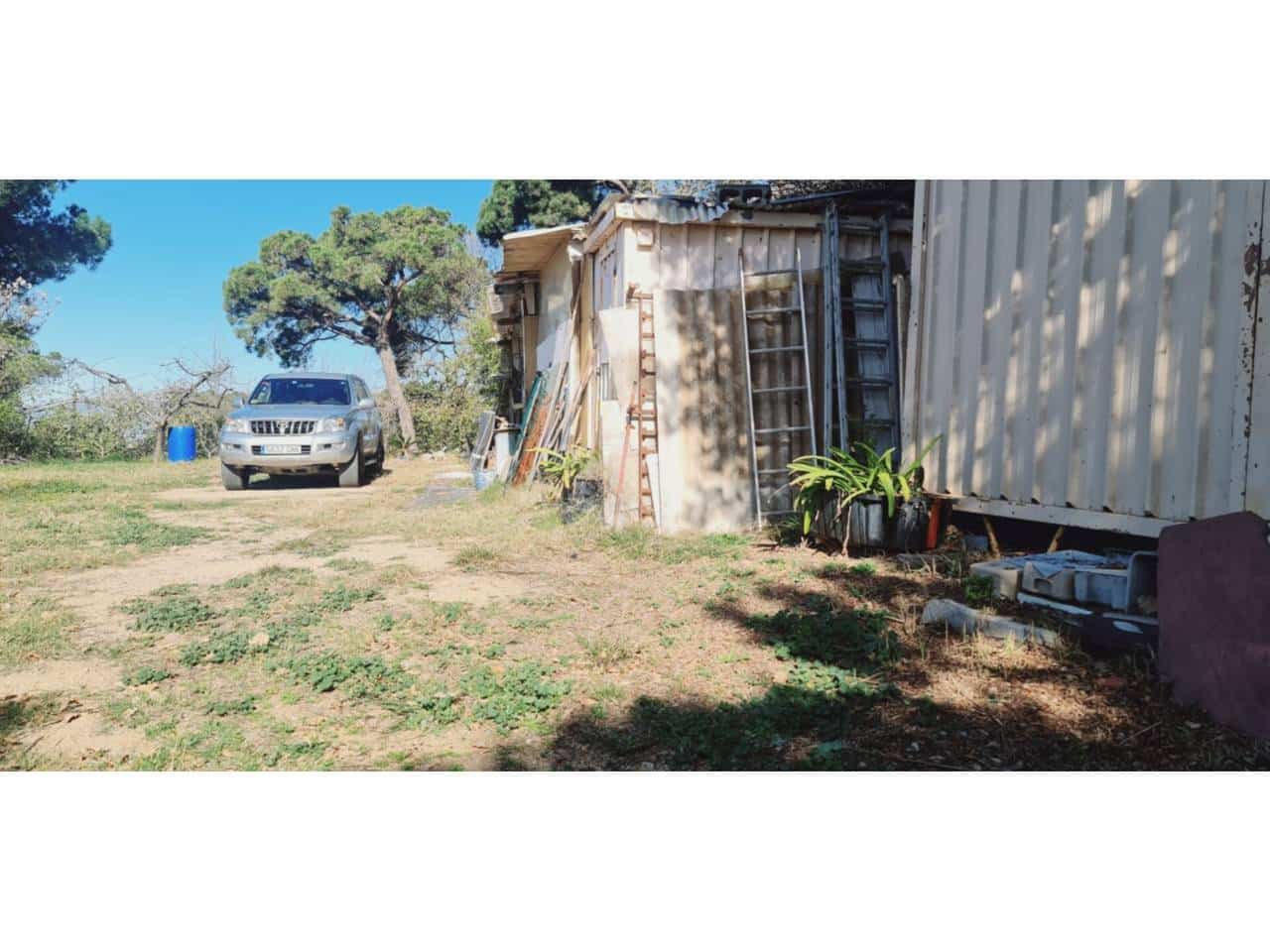 Działka budowlana na sprzedaż w Badalona - 150 000 € (Ref: 8900746)