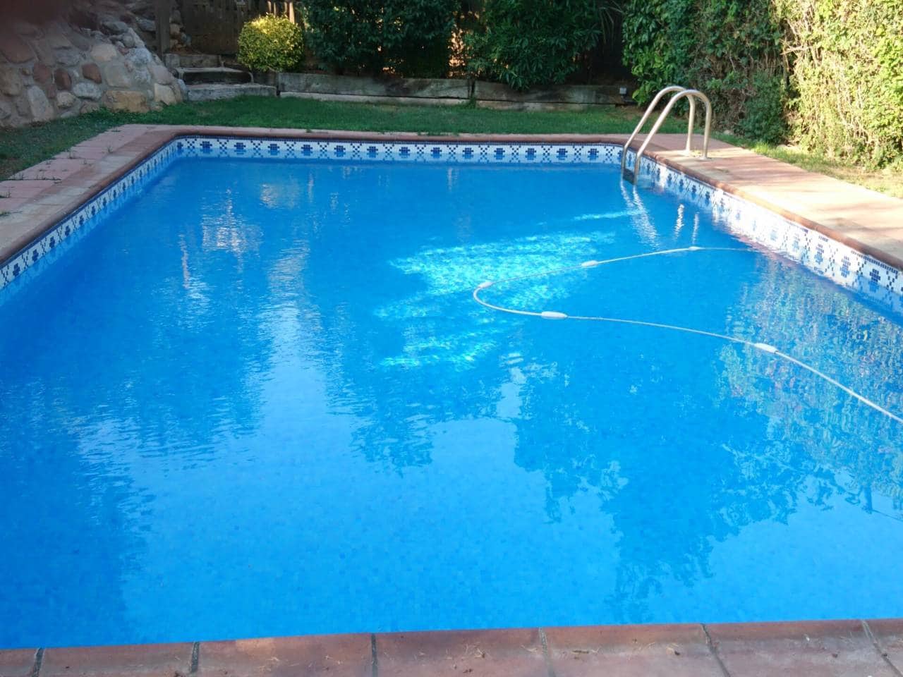 4 sypialnia Finka/Dom wiejski na sprzedaż w L'Ametlla del Valles z basenem garażem - 770 000 € (Ref: 8900757)