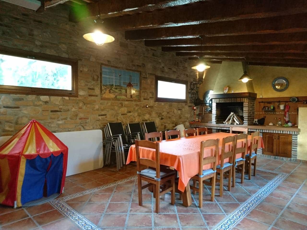 4 sypialnia Finka/Dom wiejski na sprzedaż w L'Ametlla del Valles z basenem garażem - 770 000 € (Ref: 8900757)