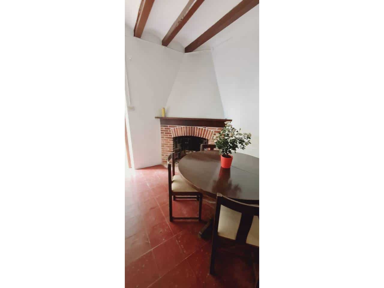 10 soveværelse Finca/Landehus til salg i Les Franqueses del Valles med garage - € 750.000 (Ref: 8900759)