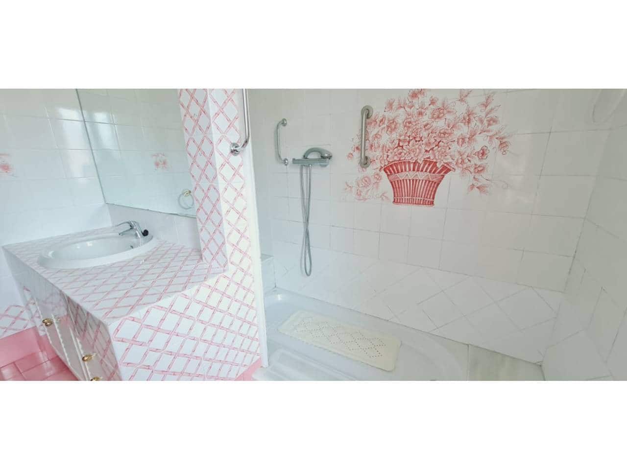 10 soveværelse Finca/Landehus til salg i Les Franqueses del Valles med garage - € 750.000 (Ref: 8900759)