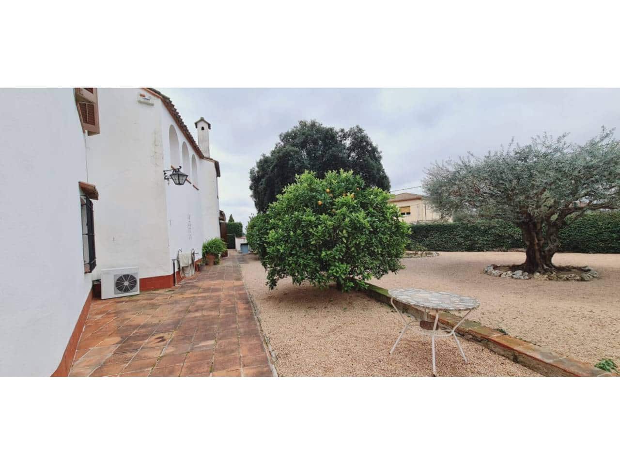 10 soveværelse Finca/Landehus til salg i Les Franqueses del Valles med garage - € 750.000 (Ref: 8900759)