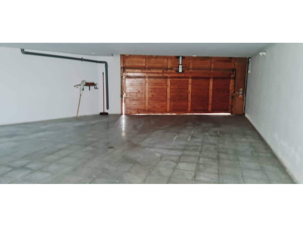 10 soveværelse Finca/Landehus til salg i Les Franqueses del Valles med garage - € 750.000 (Ref: 8900759)