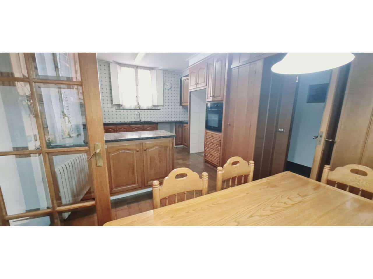 10 soveværelse Finca/Landehus til salg i Les Franqueses del Valles med garage - € 750.000 (Ref: 8900759)