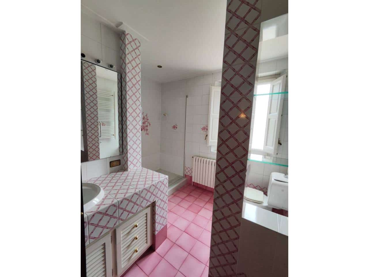 10 soveværelse Finca/Landehus til salg i Les Franqueses del Valles med garage - € 750.000 (Ref: 8900759)