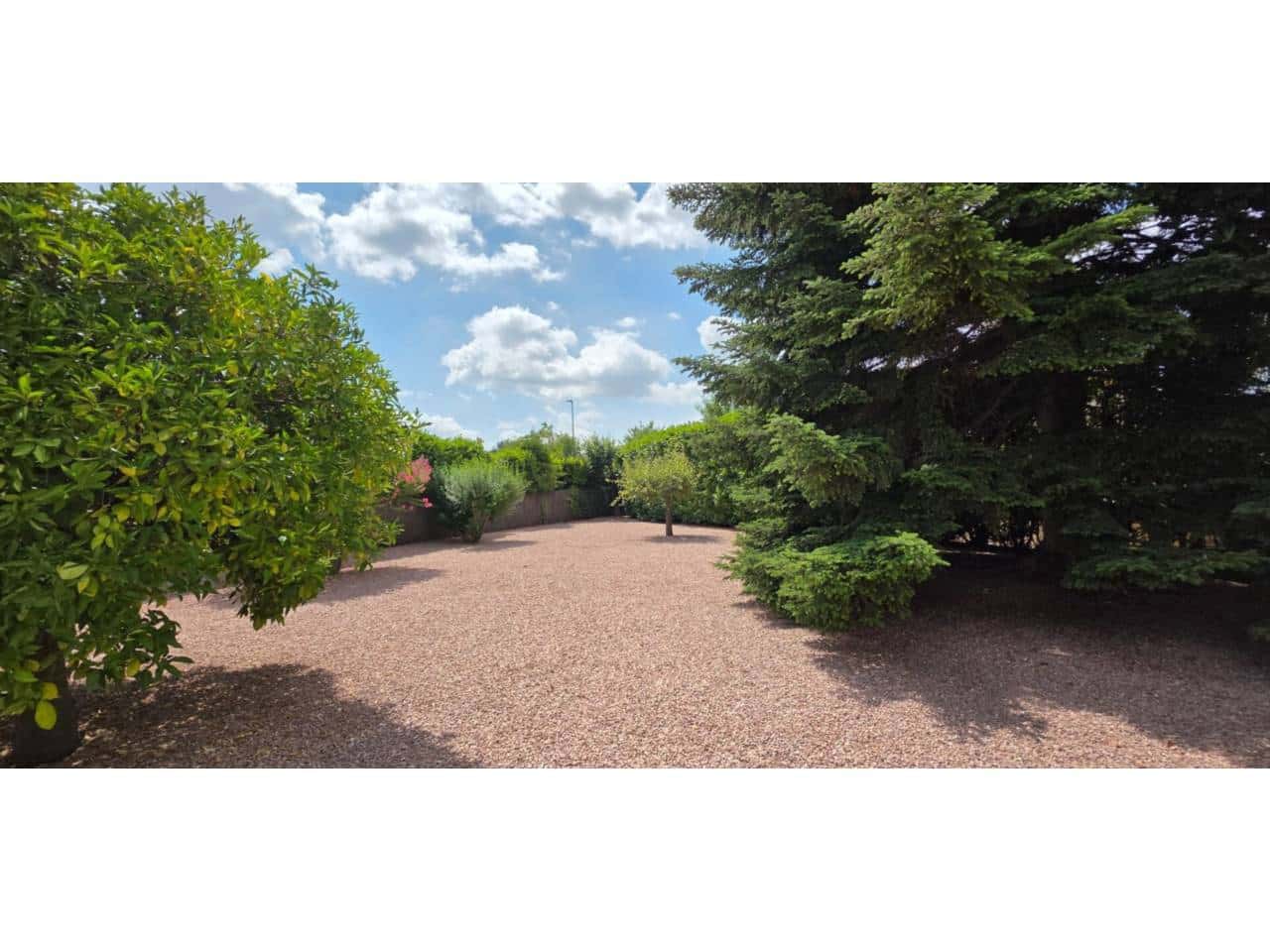 10 soveværelse Finca/Landehus til salg i Les Franqueses del Valles med garage - € 750.000 (Ref: 8900759)