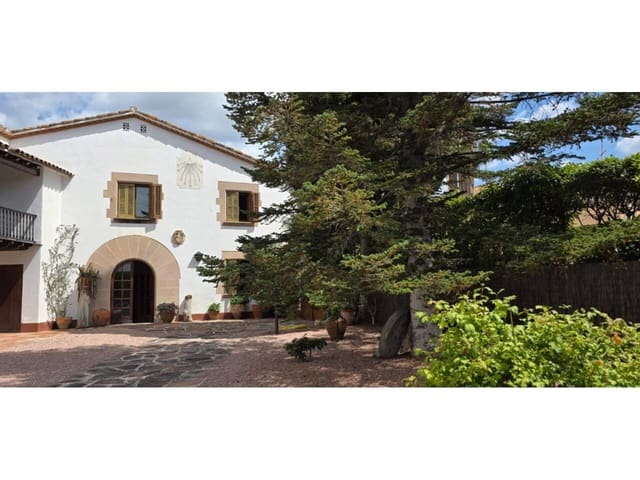 10 soverom Finca/Herregård til salgs i Les Franqueses del Vallès med garasje - € 750 000 (Ref: 8900759)