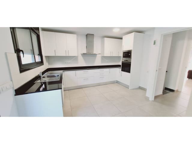 5 quarto Moradia para venda em Sant Andreu de Llavaneres com garagem - 575 000 € (Ref: 9108169)