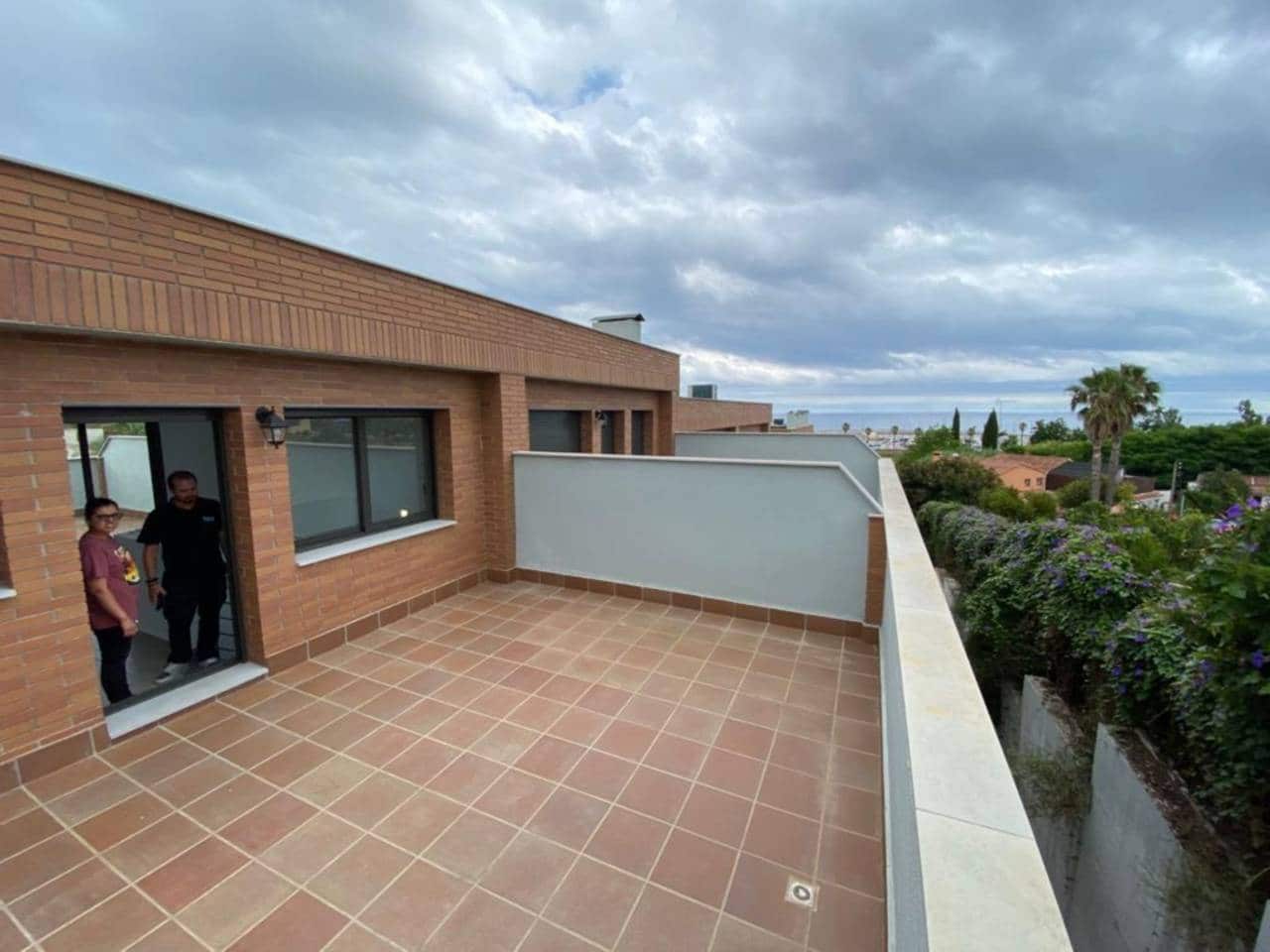 5 soveværelse Villa til salg i Sant Andreu de Llavaneres med garage - € 575.000 (Ref: 9108169)