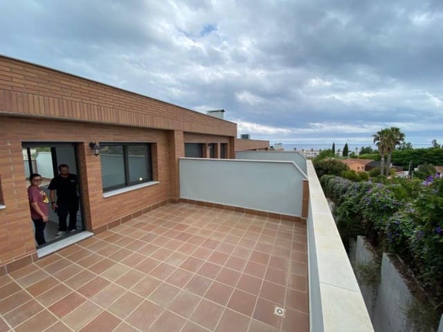 5 quarto Moradia para venda em Sant Andreu de Llavaneres com garagem - 575 000 € (Ref: 9108169)