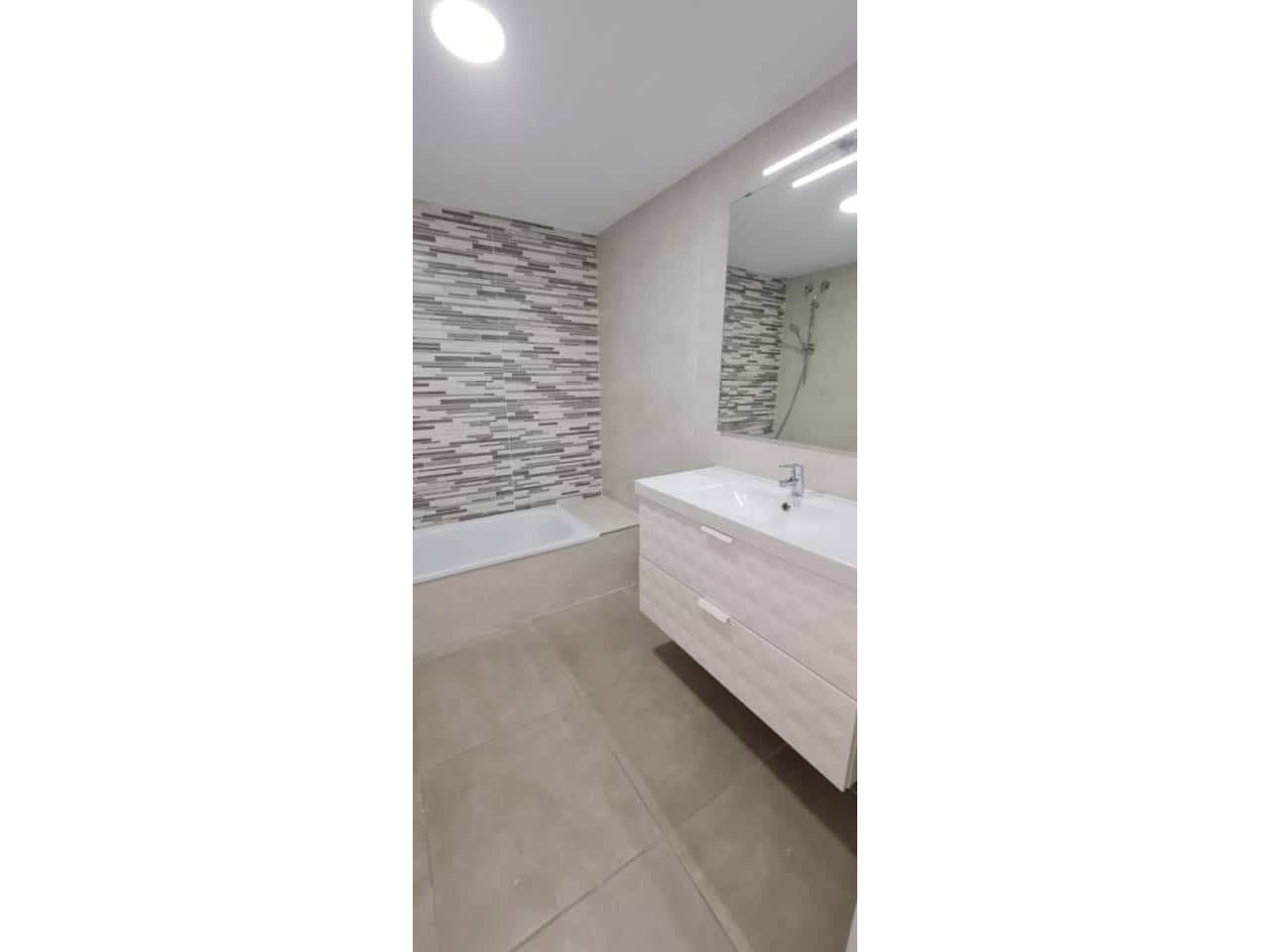 5 soveværelse Villa til salg i Sant Andreu de Llavaneres med garage - € 575.000 (Ref: 9108169)