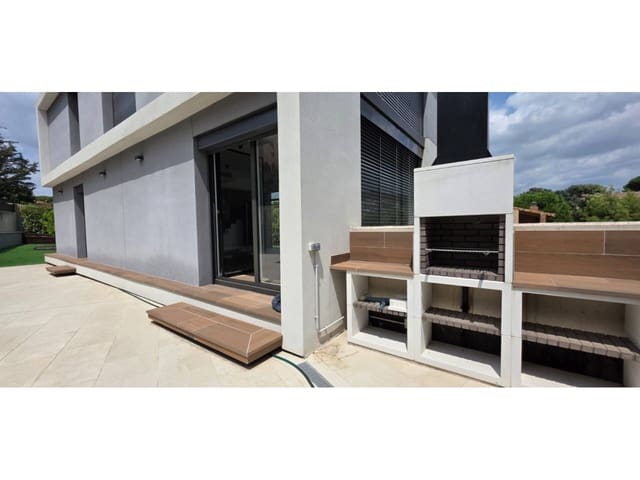 5 Zimmer Villa zu verkaufen in Granollers mit Pool Garage - 660.000 € (Ref: 9153572)