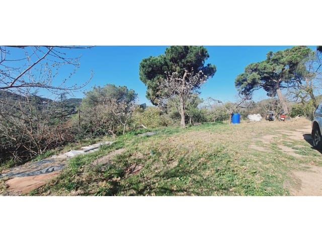 Mark till salu i Badalona - 150 000 € (Ref: 9312218)