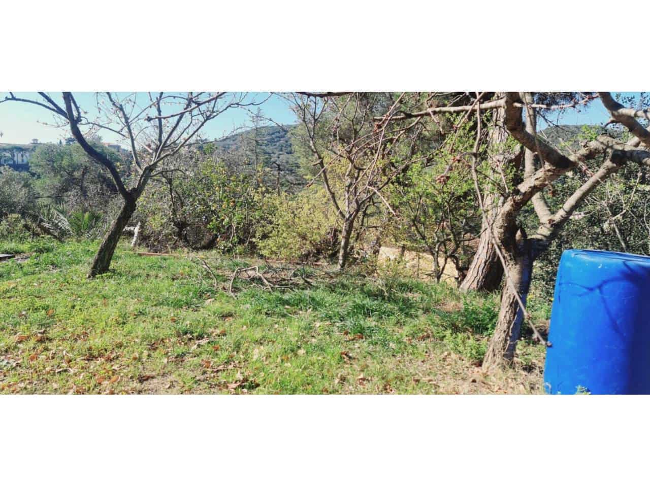 Undeveloped Land for sale in Badalona - € 150,000 (Ref: 9312218)