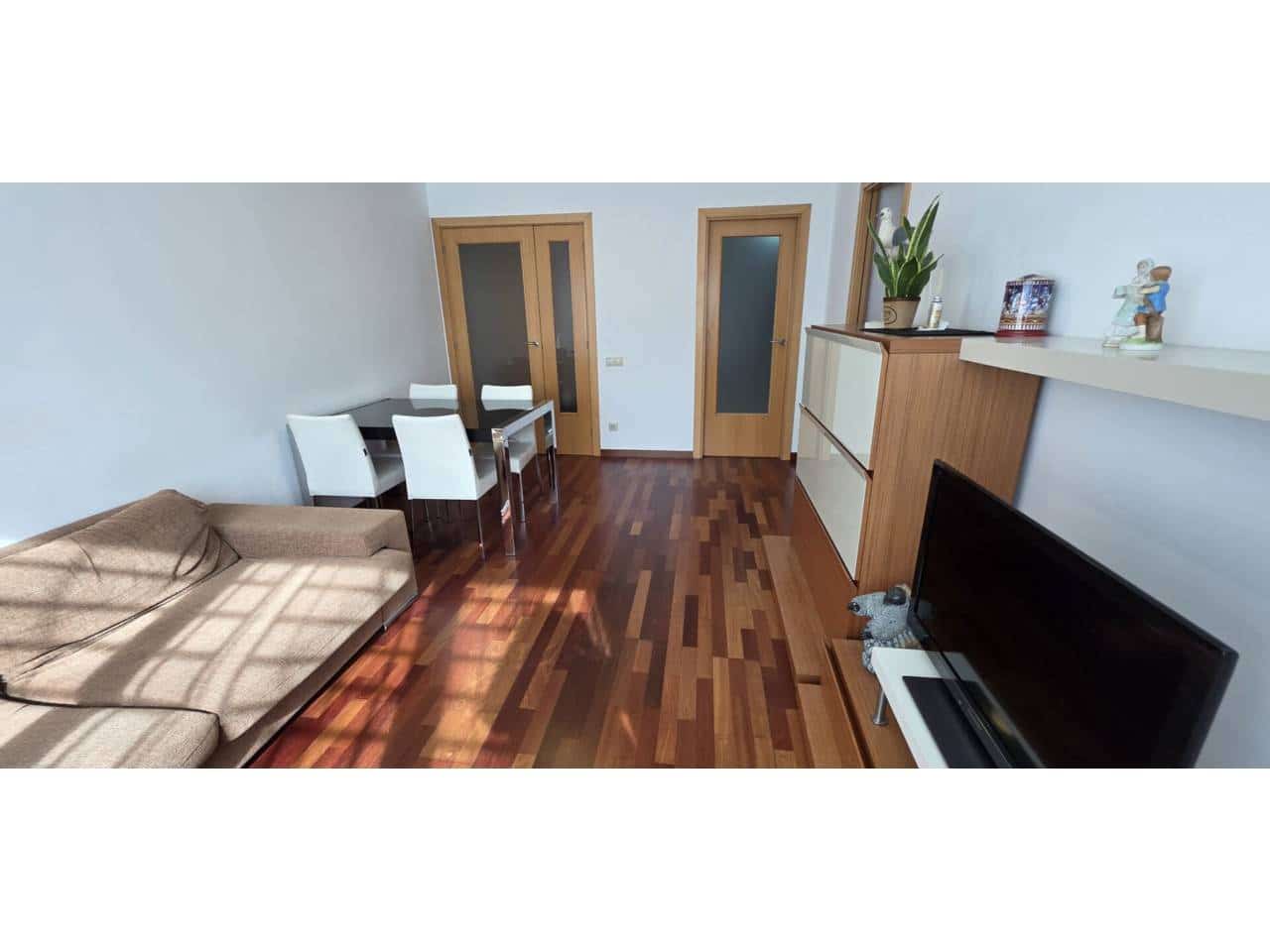 2 makuuhuone Asunto myytävänä paikassa Granollers mukana 
autotalli - 222 700 € (Ref: 9356519)