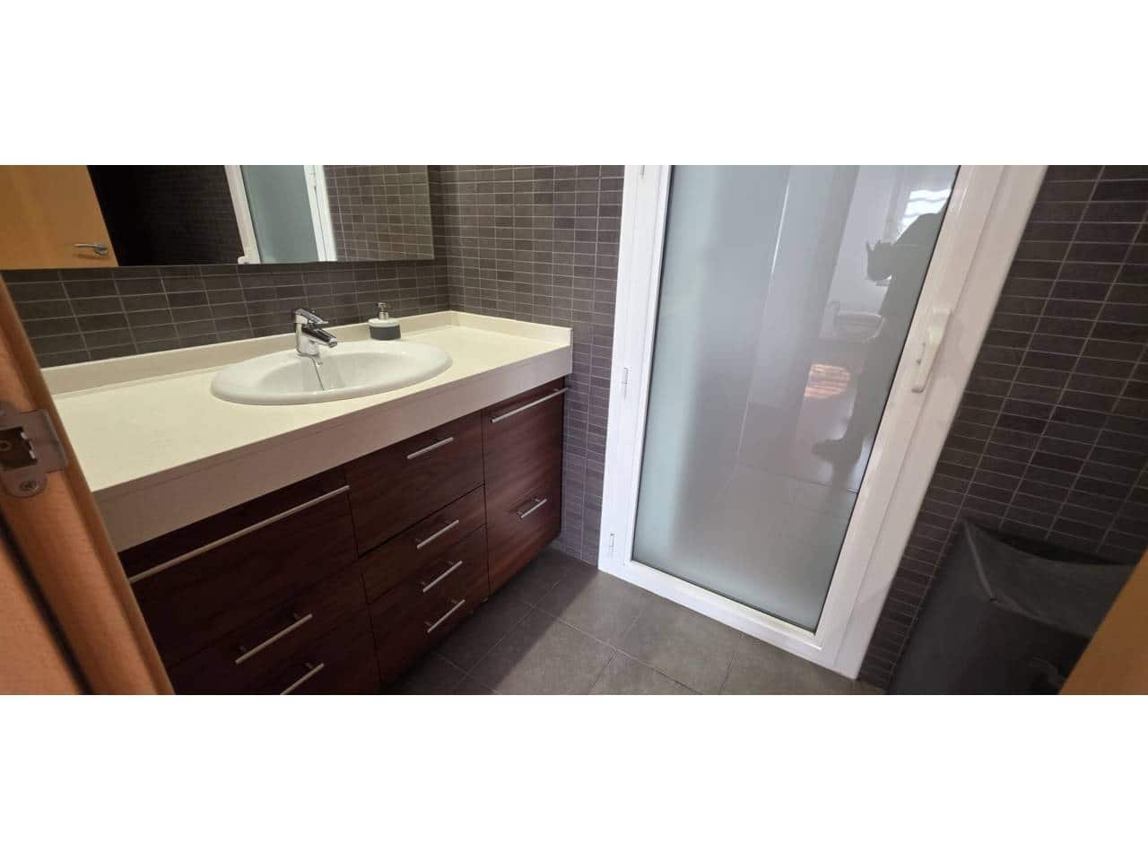 2 makuuhuone Asunto myytävänä paikassa Granollers mukana 
autotalli - 222 700 € (Ref: 9356519)