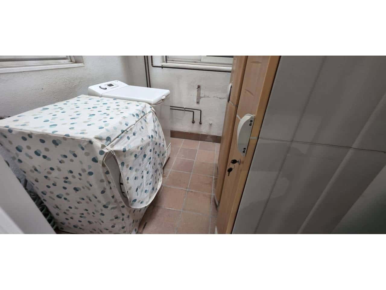 2 makuuhuone Asunto myytävänä paikassa Granollers mukana 
autotalli - 222 700 € (Ref: 9356519)