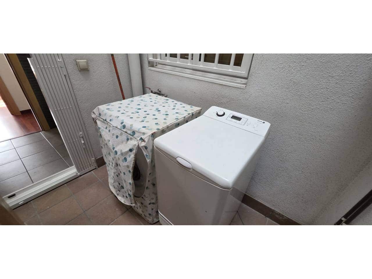 2 makuuhuone Asunto myytävänä paikassa Granollers mukana 
autotalli - 222 700 € (Ref: 9356519)