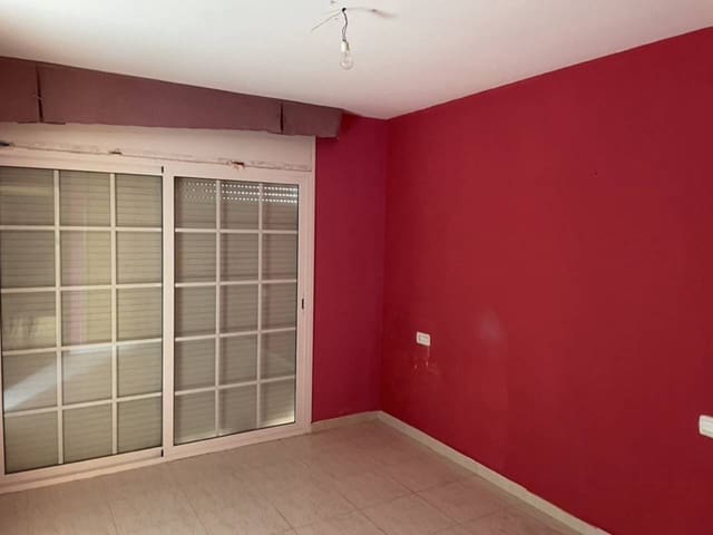 4 Zimmer Haus zu verkaufen in Calafell mit Garage - 371.000 € (Ref: 9357795)