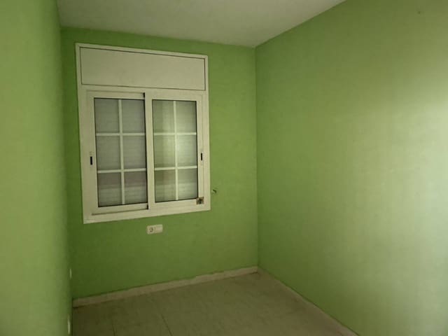 4 Zimmer Haus zu verkaufen in Calafell mit Garage - 371.000 € (Ref: 9357795)