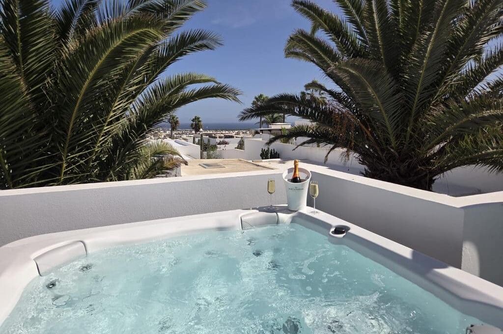 4 chambre Villa/Maison à vendre à Playa Blanca avec piscine - 699 000 € (Ref: 10136527)