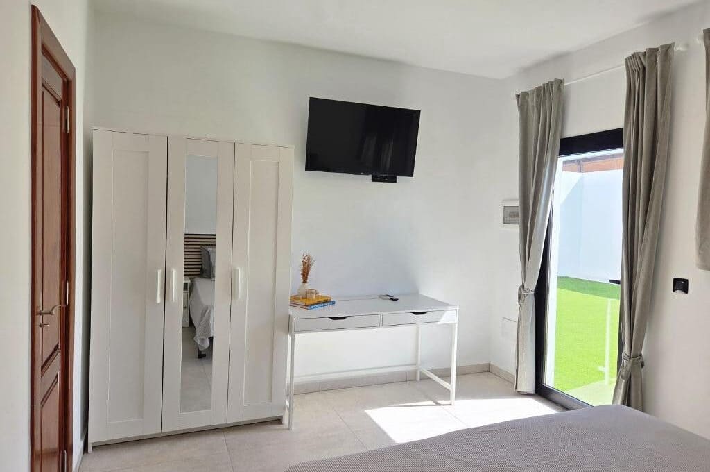 4 chambre Villa/Maison à vendre à Playa Blanca avec piscine - 699 000 € (Ref: 10136527)