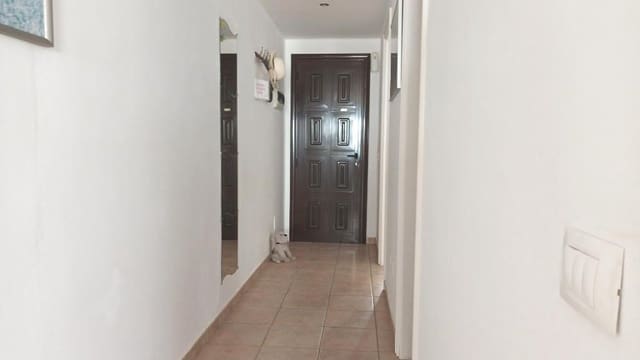 1 bedroom Apartment for sale in Costa Teguise, Teguise with pool - € 236,000 (Ref: 10181966)