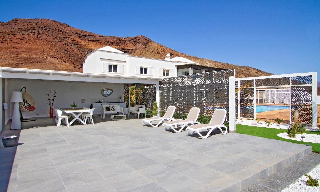 7 Zimmer Villa zu verkaufen in Playa Blanca mit Pool Garage - 2.800.000 € (Ref: 6848589)