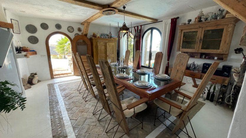 5 soveværelse Villa til salg i Las Brenas med swimmingpool - € 1.299.000 (Ref: 6879568)