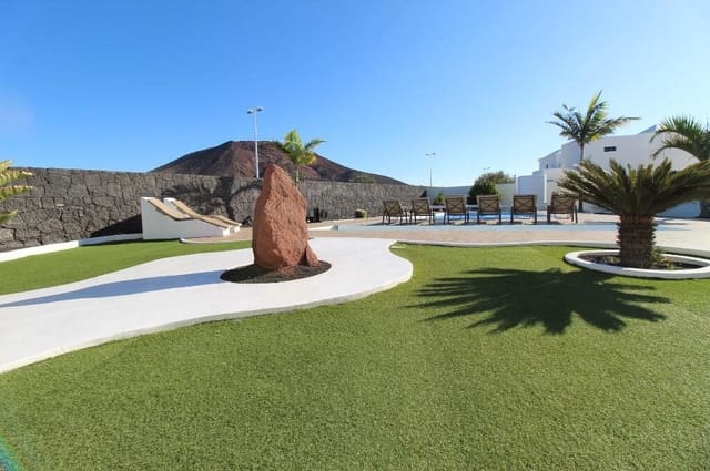 4 soveværelse Villa til salg i Montaña Roja, Yaiza med swimmingpool - € 640.000 (Ref: 7532083)