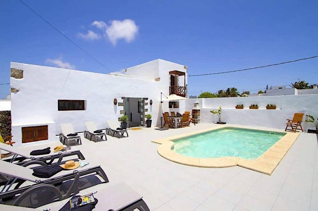 6 Zimmer Villa zu verkaufen in Tiagua mit Pool - 895.000 € (Ref: 7779739)