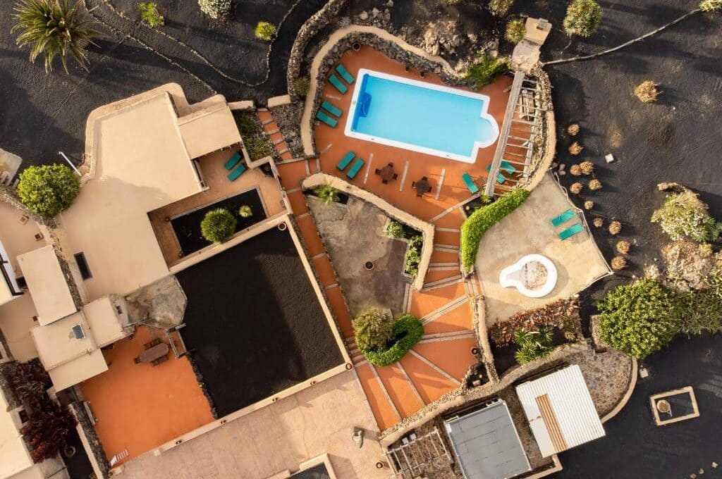 11 bedroom Finca/Country House for sale in Haria with pool - € 2,299,900 (Ref: 8047816)