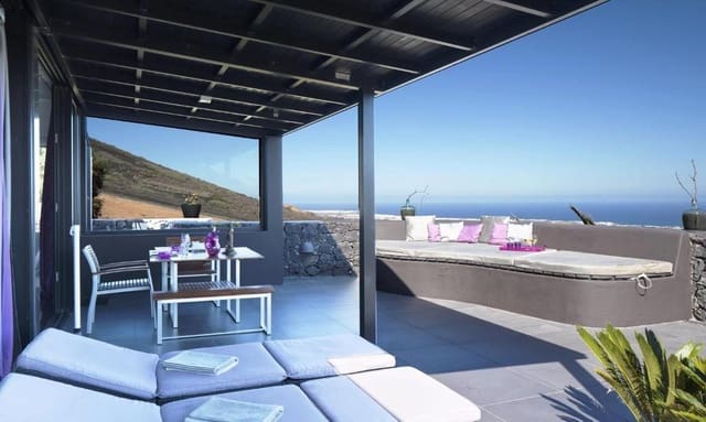 6 soveværelse Villa til salg i La Asomada, Tías med swimmingpool - € 2.500.000 (Ref: 8288929)